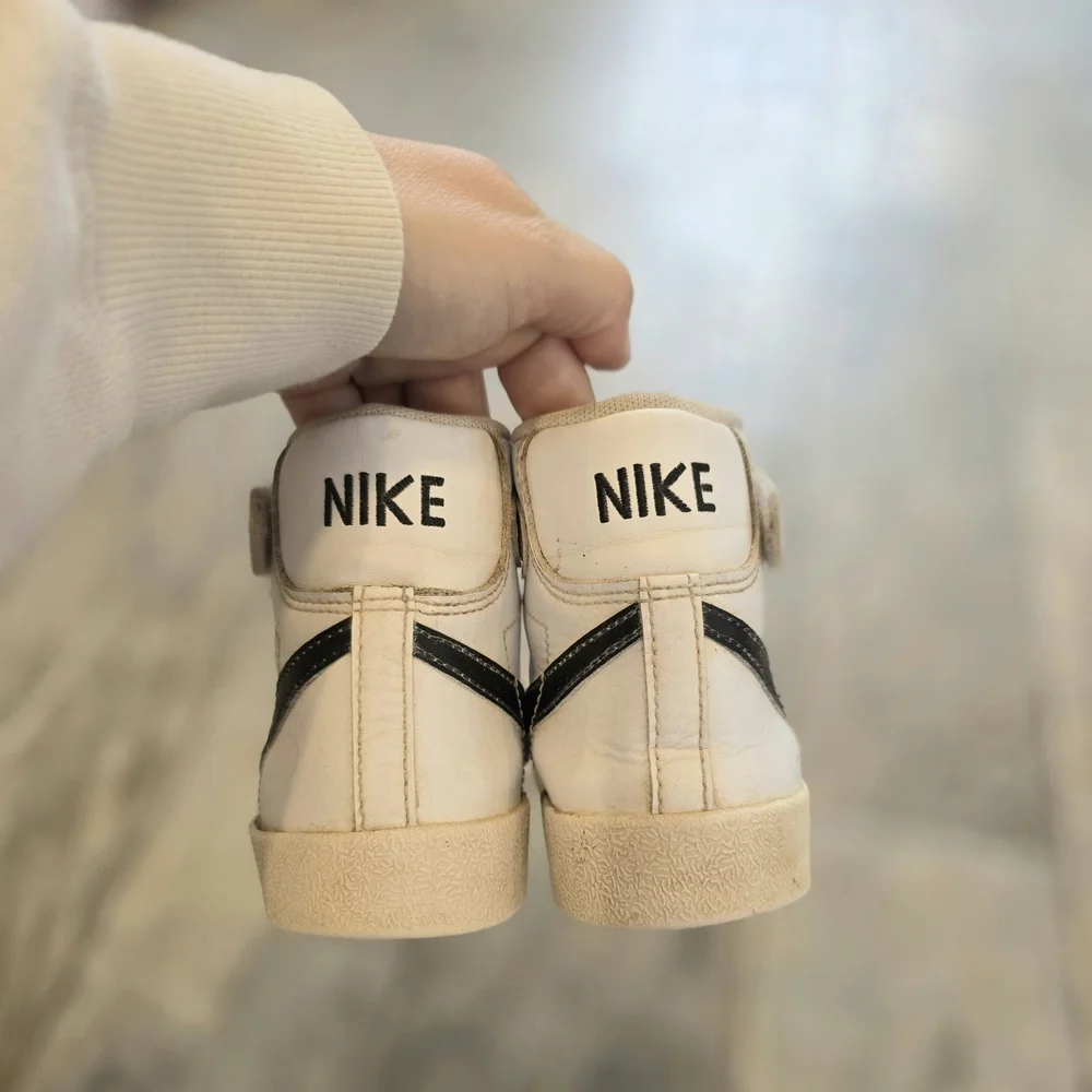 Nike Kids High-Top Sneakers - White and Black